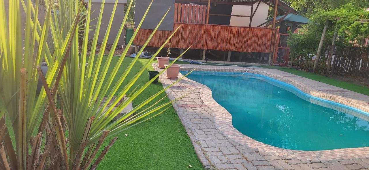 Maun Luxury Oasis Apartamento Exterior foto